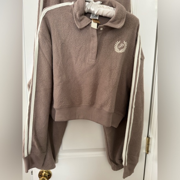 Brand new with tags PINK outfit set - Picture 2 of 5